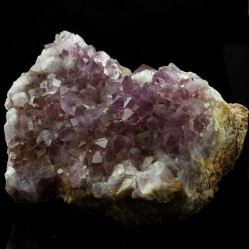 Améthyste. 1466.0 ct.