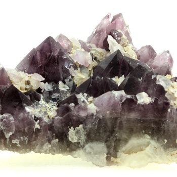 Améthyste. 1441.5 ct.