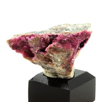 Cobaltoan Calcite.