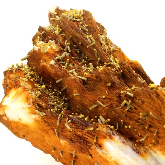 Pyromorphite. 2047.0 ct.