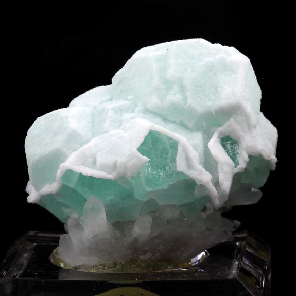 Fluorite + Quartz. 611.5 ct.