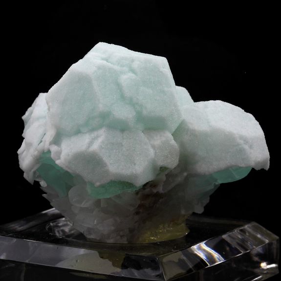 Fluorite + Quartz. 611.5 ct.