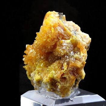Pyromorphite. 473.5 ct.