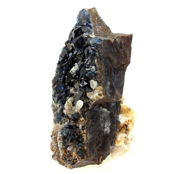 Lazulite, Quartz.