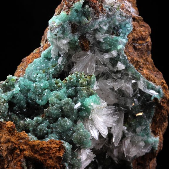 Cuproadamite + Hemimorphite. 1424.5 ct.