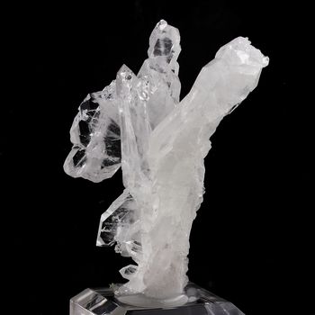 Quartz à Ame ( faden quartz ). 415.5 ct.