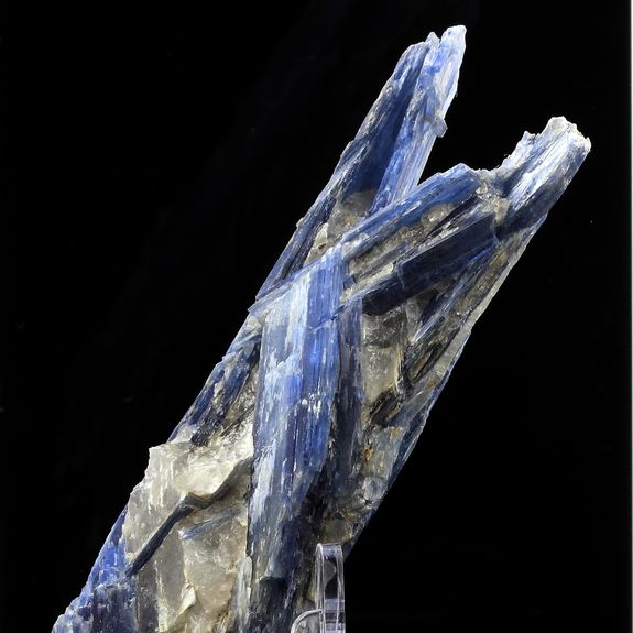 Cyanite Disthene.