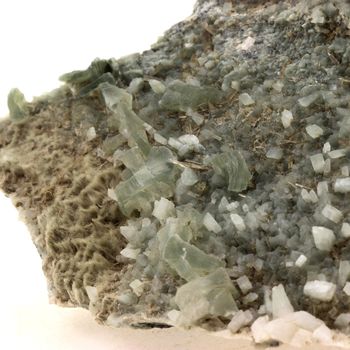 Prehnite + Adulaire. 918.0 ct.