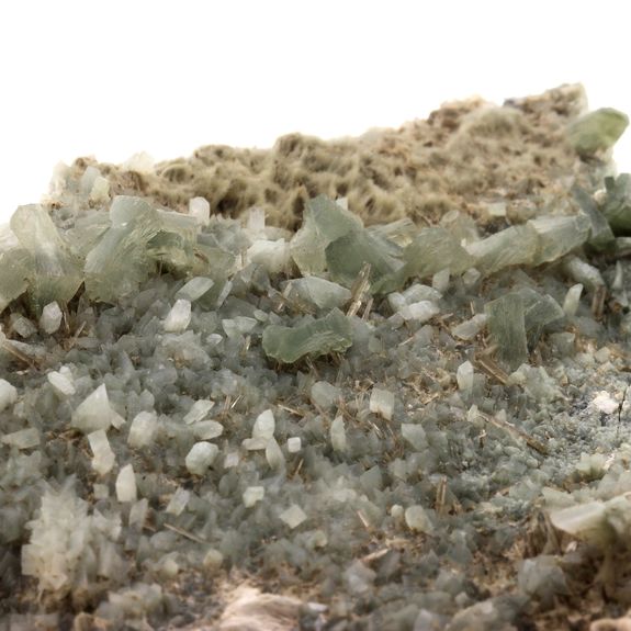 Prehnite + Adulaire. 918.0 ct.