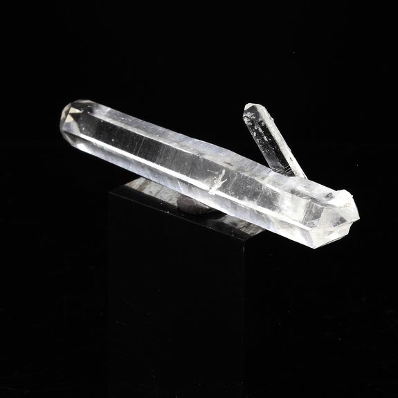 Quartz biterminé. 16.5 ct.