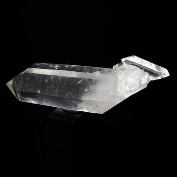 Quartz biterminé. 71.0 ct.