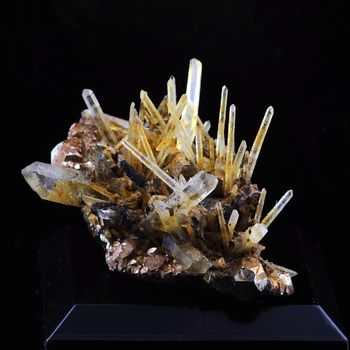 Siderite, Quartz, Pyrite. 85.5 ct.