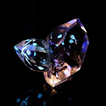 Quartz Pétrole. 7.25 ct.
