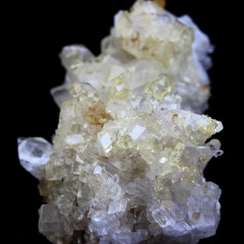 Quartz + Dolomite. 115.0 ct.