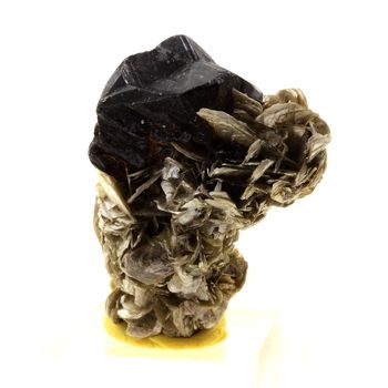 Cassiterite, Muscovite. 87.5 ct.