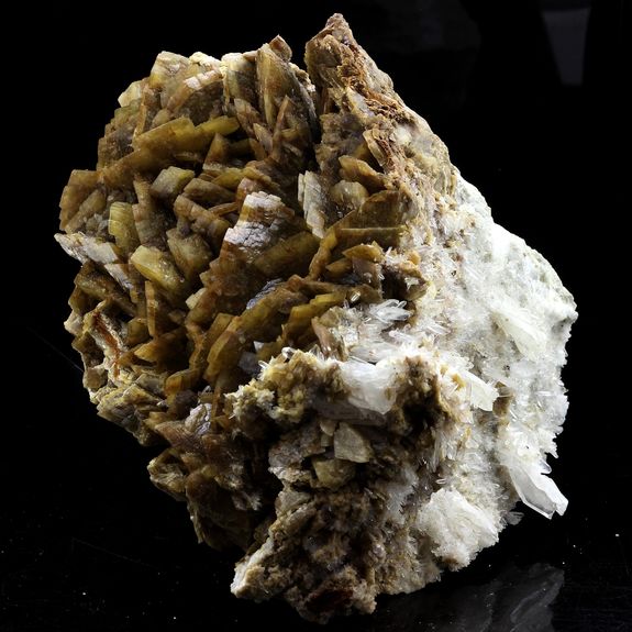 Siderite, Quartz.