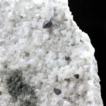 Anatase. 942.5 ct.