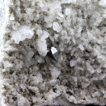 Anatase. 942.5 ct.