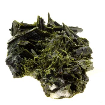 Epidote. 318.5 ct.