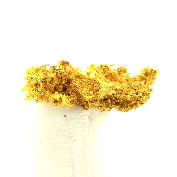 Native gold. 20.0 ct (with base).