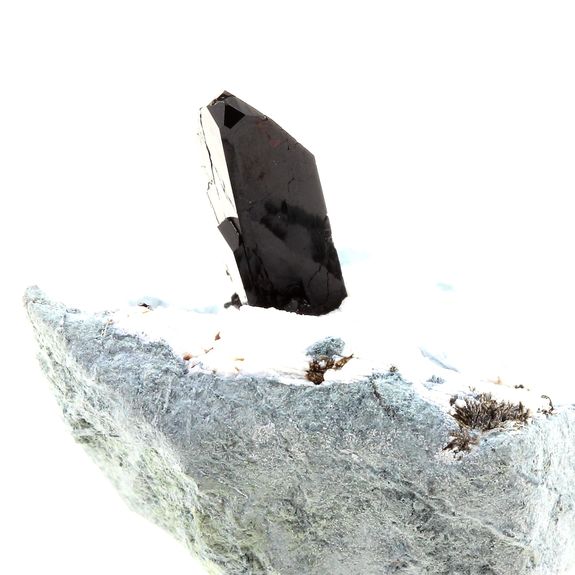 Neptunite. 242.5 ct.