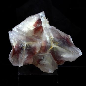 Calcite. 611.0 ct.