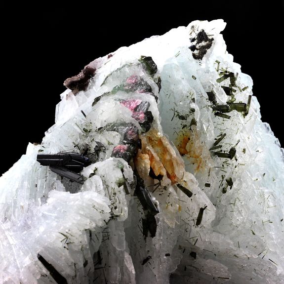 Cleavelandite + Tourmaline. 7383.5 ct (1.47 kg).