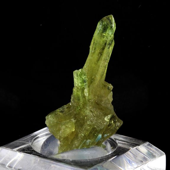 Vesuvianite. 27.5 ct.