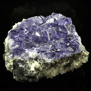 Fluorite. 735.0 ct.