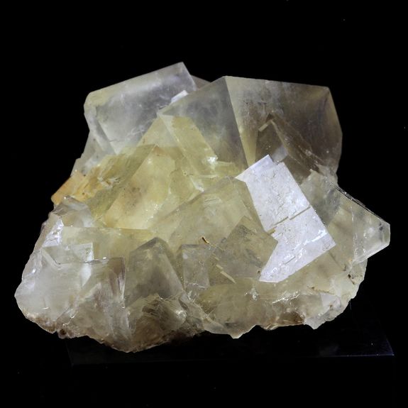 Fluorite (Fantôme). 369.5 ct.