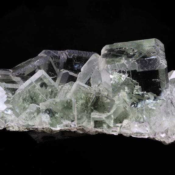 Fluorite. 958.5 ct.