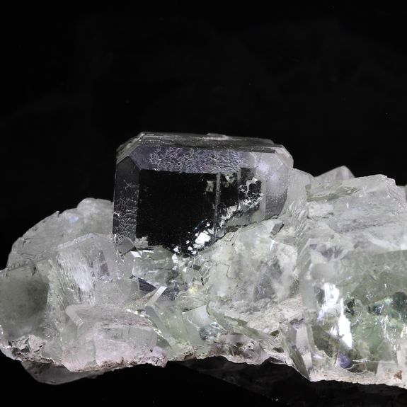 Fluorite. 958.5 ct.