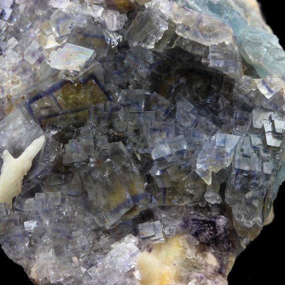 Fluorite. 1064.5 ct.