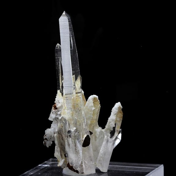 Quartz + Smithsonite. 133.5 ct.