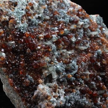 Grenat Hessonite. 901.0 ct.