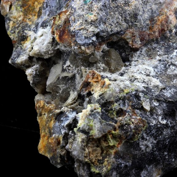 Stolzite + Galène. 680.5 ct.