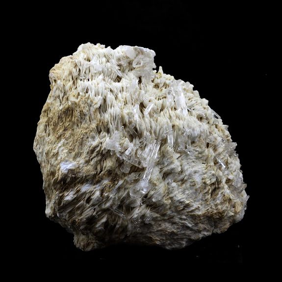 Quartz + Baryte. 1211.5 ct.