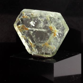 Béryl vert (tranche polie). 11.83 ct.