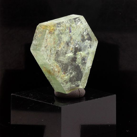 Béryl vert (tranche polie). 15.15 ct.