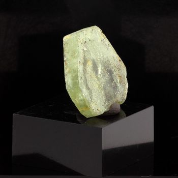 Béryl vert (tranche polie). 8.94 ct.
