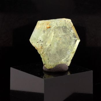 Béryl vert (tranche polie). 9.75 ct