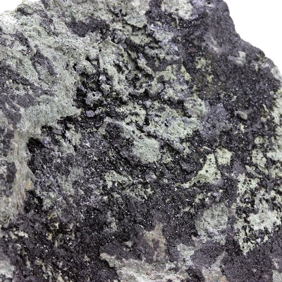 Grenat Melanite + Perovskite. 3026.5 ct.