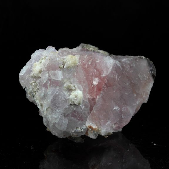 Fluorite rose. 138.5 ct.