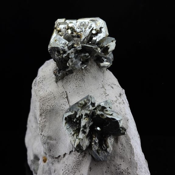 Marcassite. 151.0 ct.