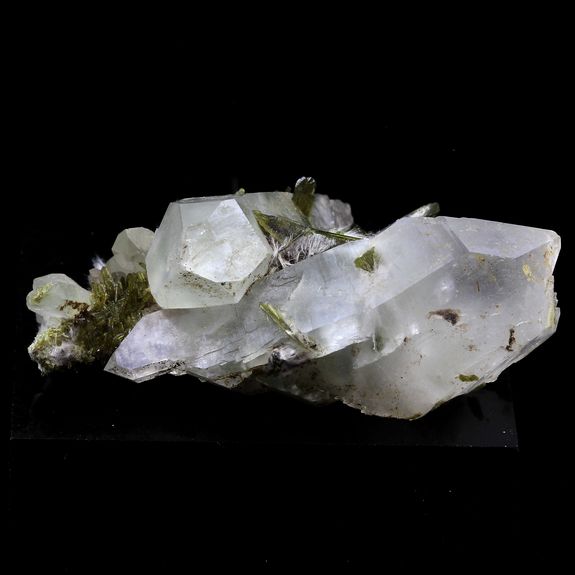 Quartz, Epidote, Byssolite.