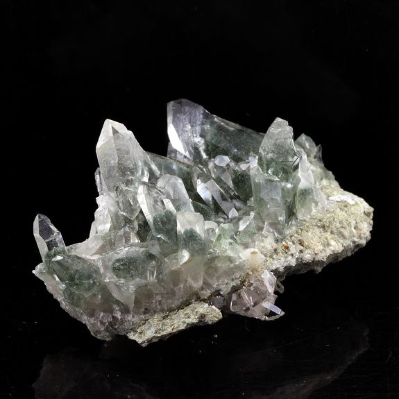 Quartz fantôme. 185.0 ct.