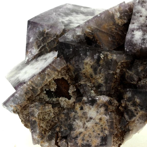 Fluorite. 3912.5 ct.