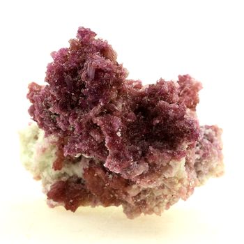 Vesuvianite. 387.5 ct.