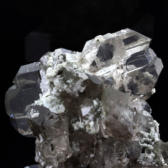 Quartz fumé. 1648.0 ct.