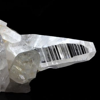 Quartz. 1736.0 ct.